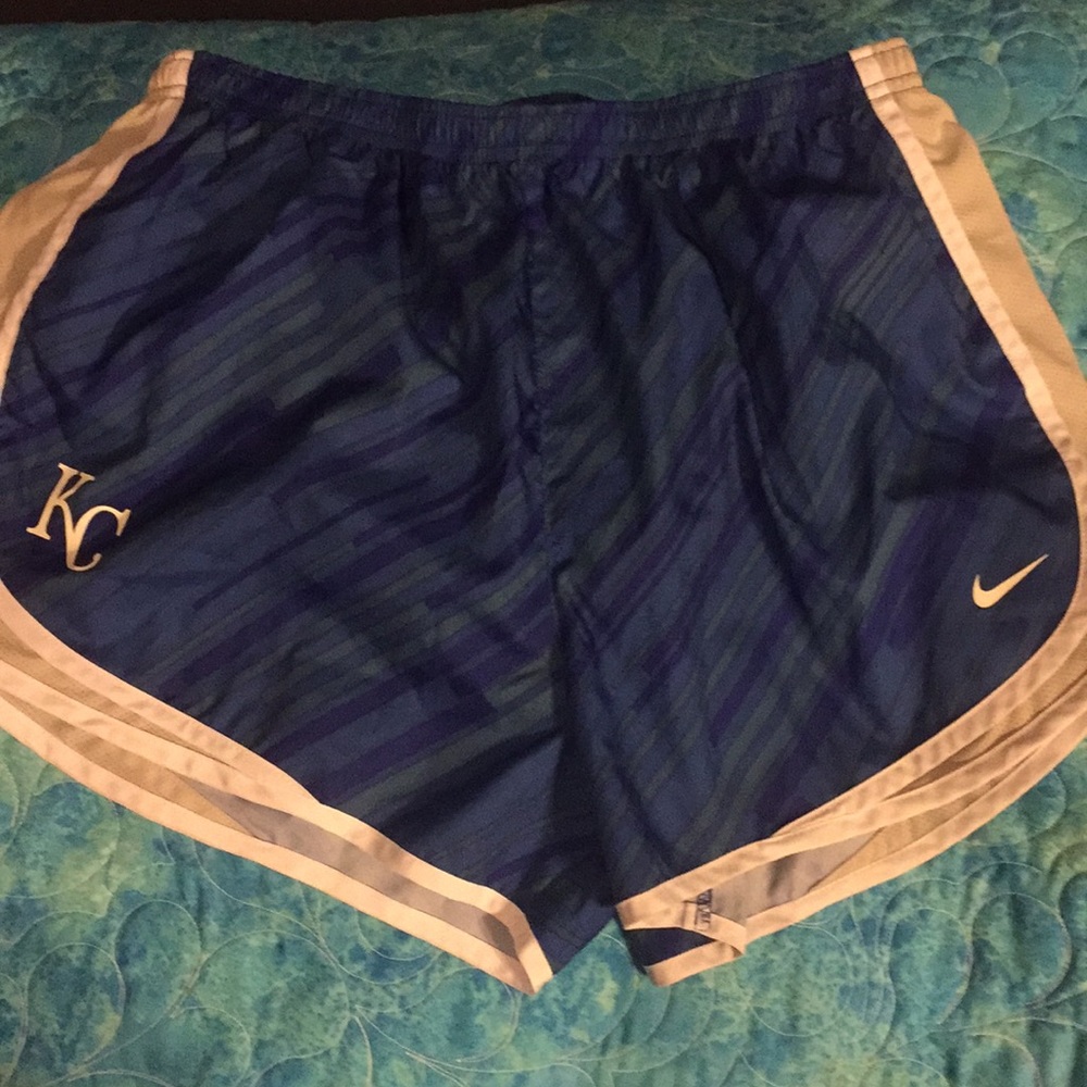 Kansas City Royals Nike tempo shorts